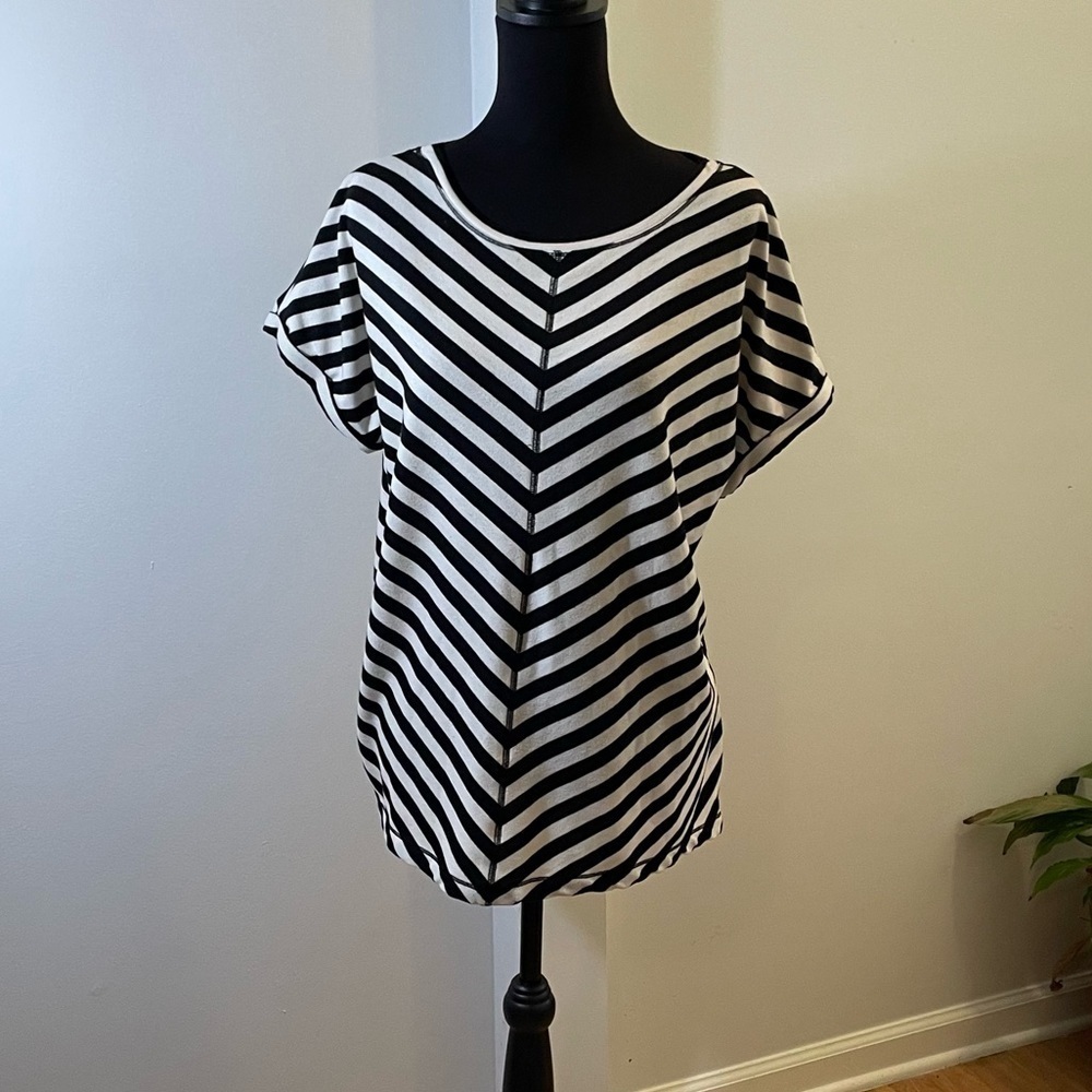 Women’s Ruby Rd. Short Sleeve Tee